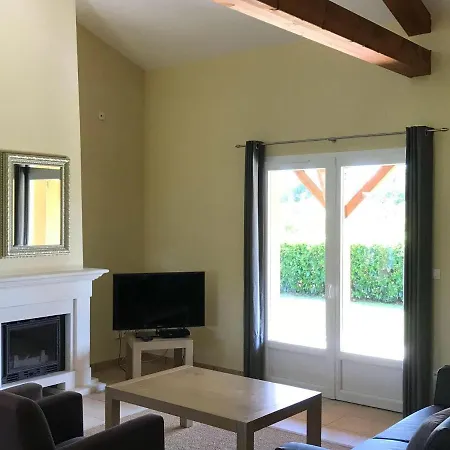 Prázdninový dům In With Golf And Pool Les Forges (Deux-Sevres)