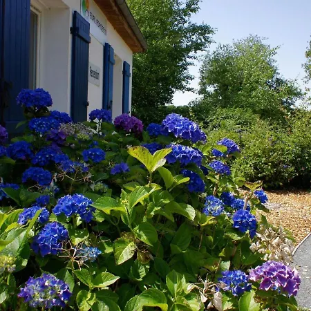 In With Golf And Pool Prázdninový dům