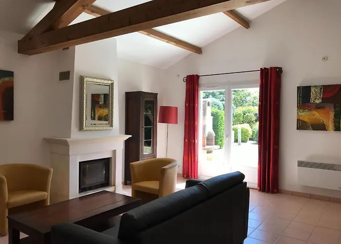 In With Golf And Pool * Les Forges (Deux-Sevres)