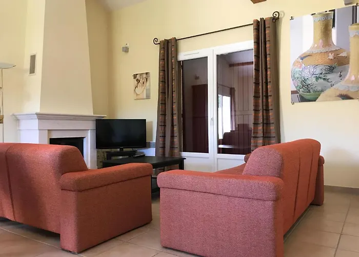 In With Golf And Pool Les Forges (Deux-Sevres)